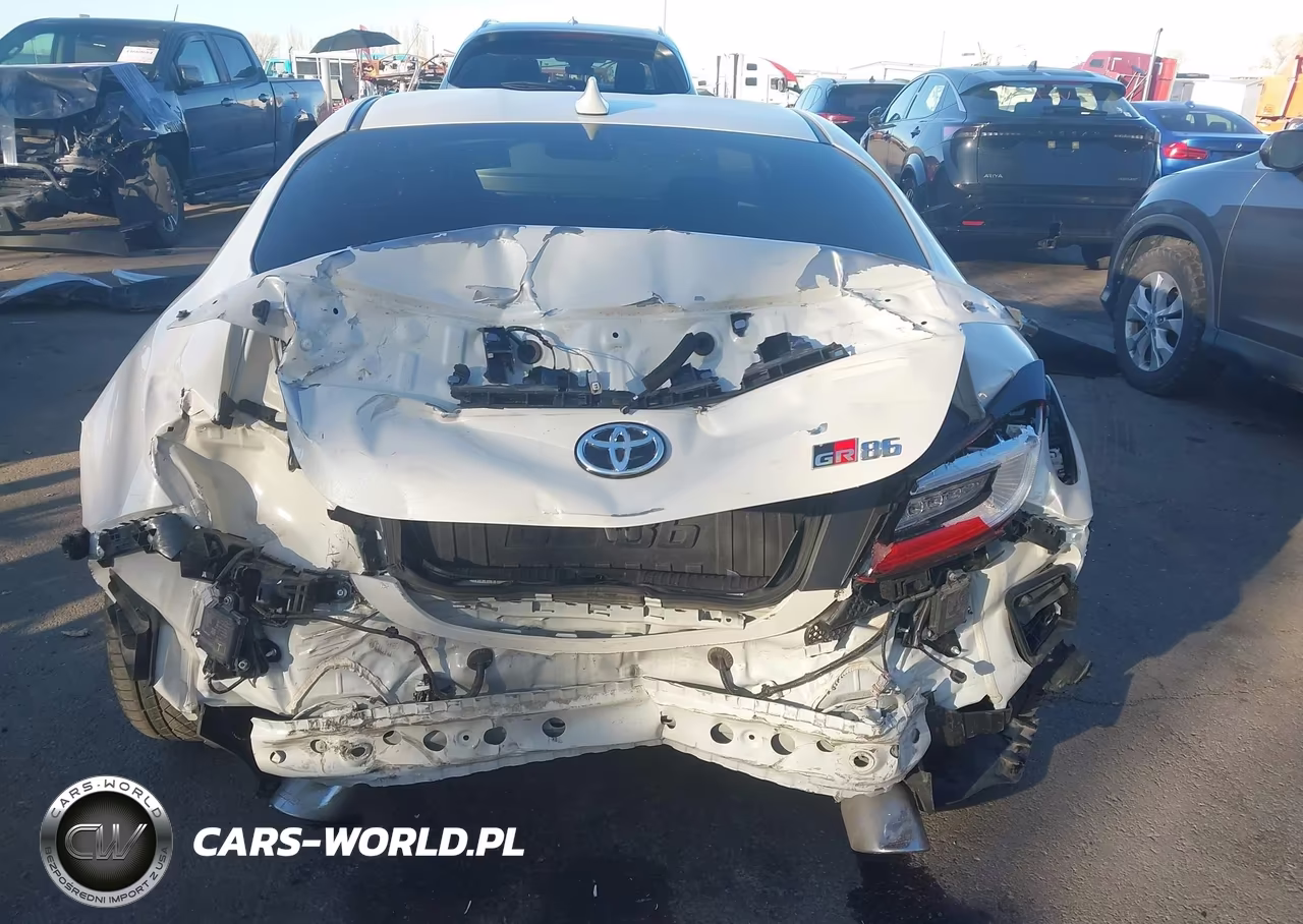 2025 Toyota Gr86 Premium VIN:JF1ZNBE1XS8752272 - 6