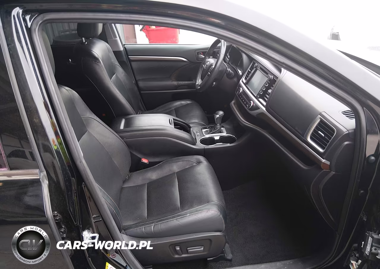2015 Toyota Highlander Limited Platinum V6 VIN:5TDDKRFH7FS220044 - 5
