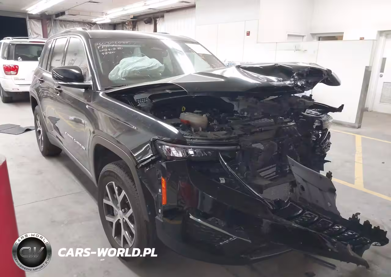 2023 Jeep Grand Cherokee Limited 4X2