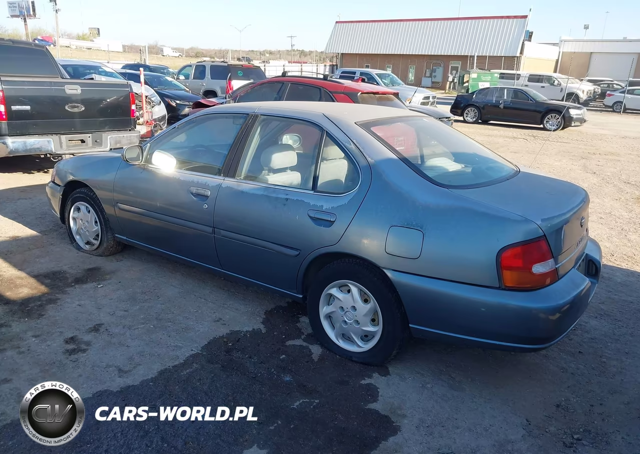 1999 Nissan Altima Gle-Gxe-Se-Se-L-Xe VIN:1N4DL01D3XC267500 - 3