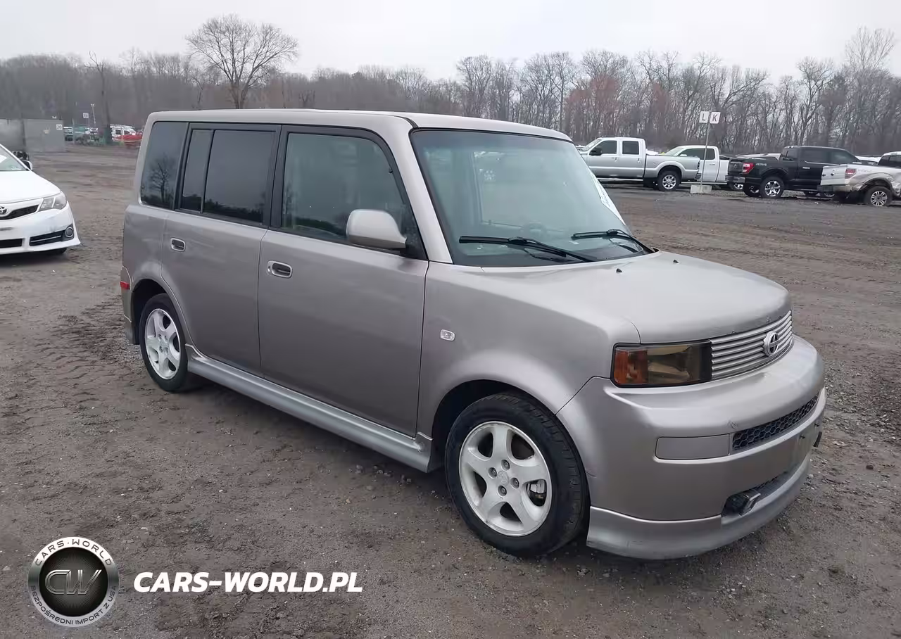 2004 Scion Xb
