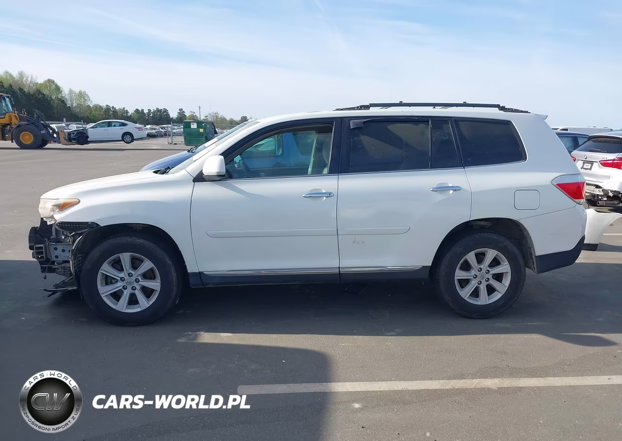 2012 Toyota Highlander Base V6 VIN:5TDBK3EH4CS140461 - 15
