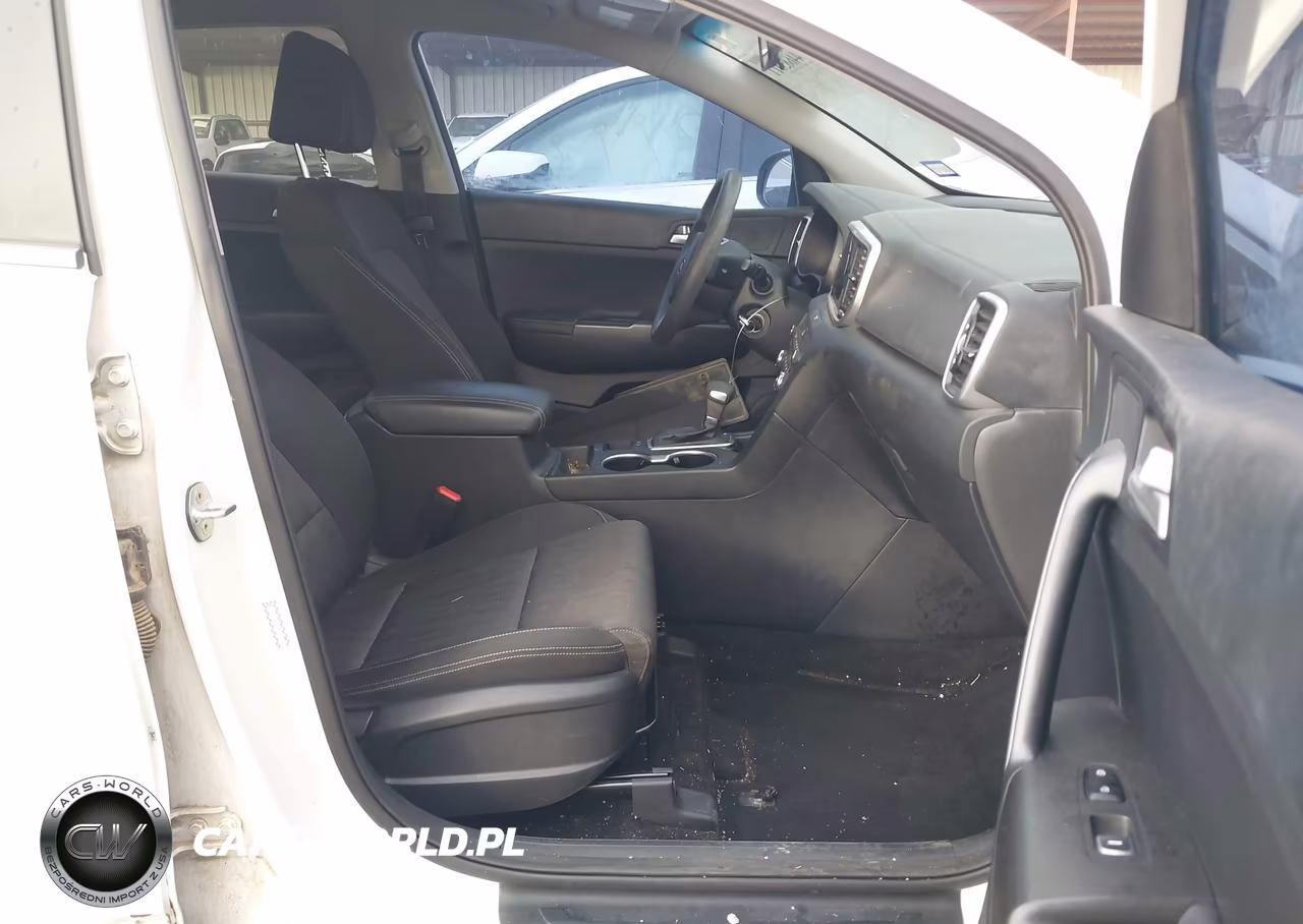 2020 Kia Sportage Lx VIN:KNDPM3AC2L7799322 - 5