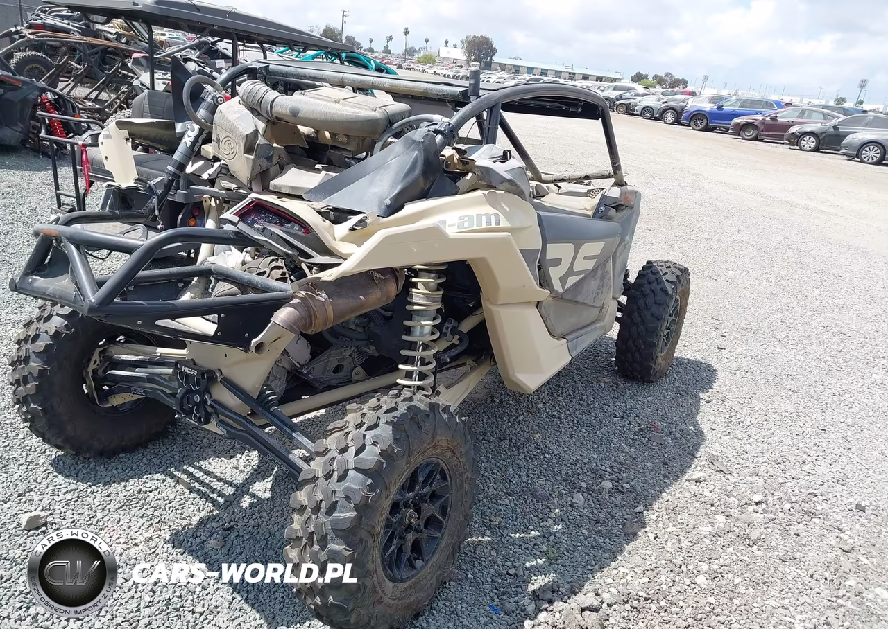 2021 Can-Am Maverick X3 X Rs Turbo Rr VIN:3JBVXAV22MK000097 - 4