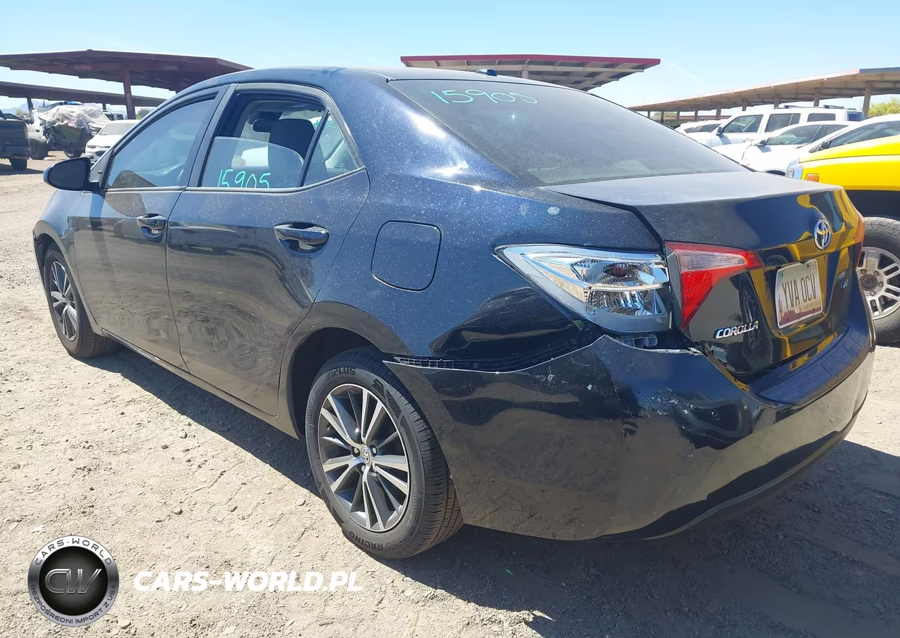 2018 Toyota Corolla Le VIN:2T1BURHE7JC995708 - 3