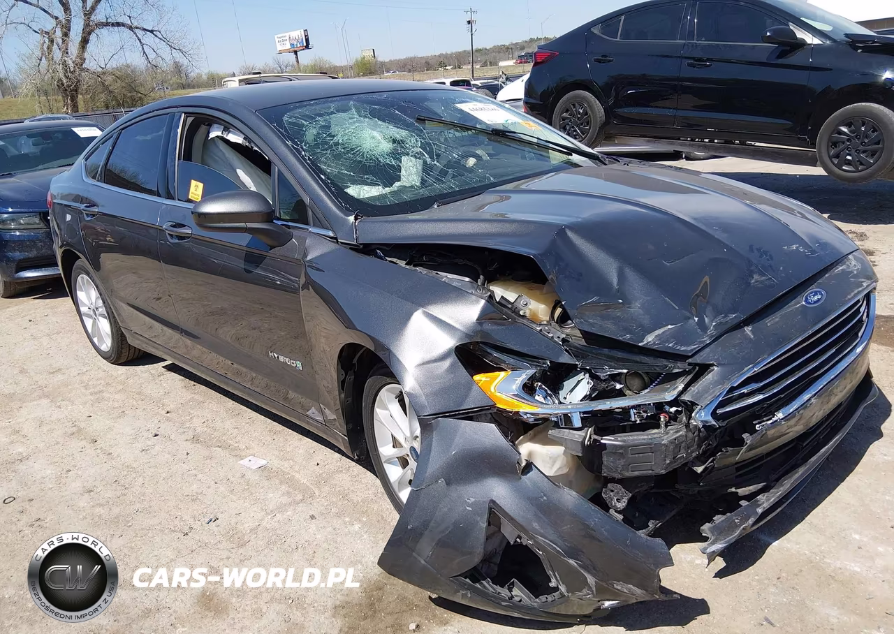 2019 Ford Fusion Hybrid Se