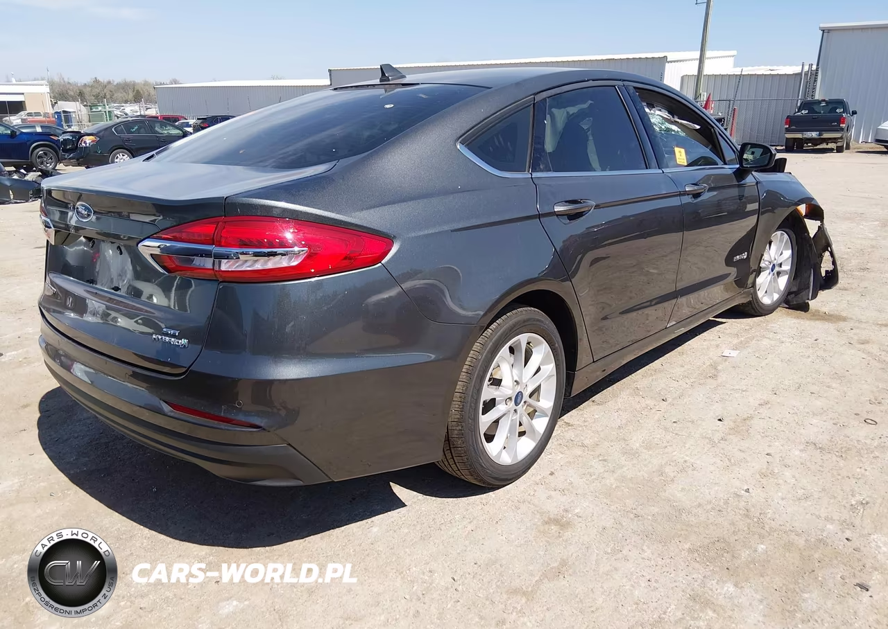 2019 Ford Fusion Hybrid Se VIN:3FA6P0LU5KR152286 - 4