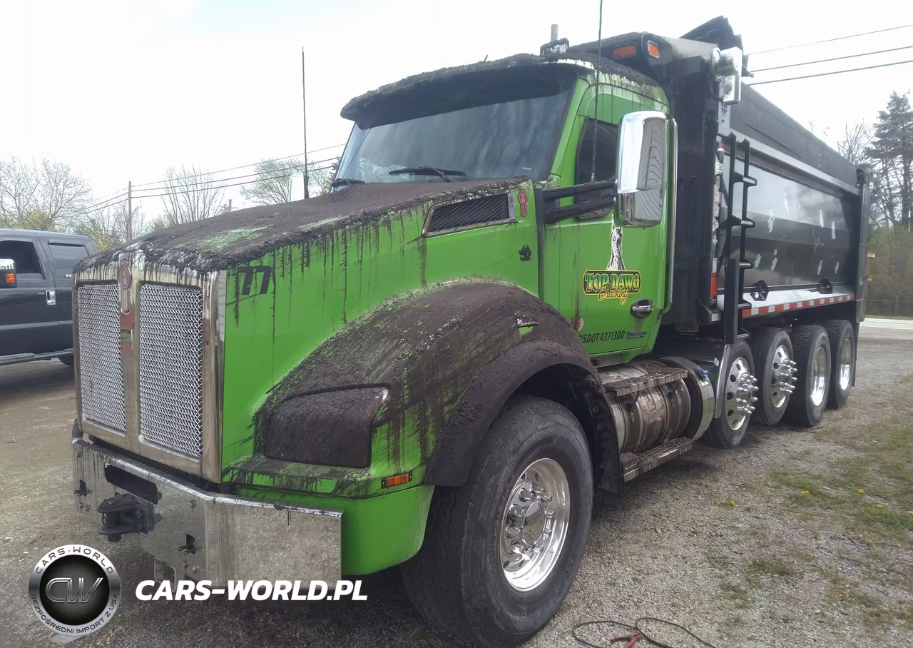 2025 Kenworth T880