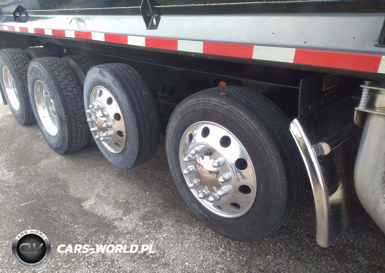 2025 Kenworth T880 VIN:1NKZX4TX8SJ186403 - 15