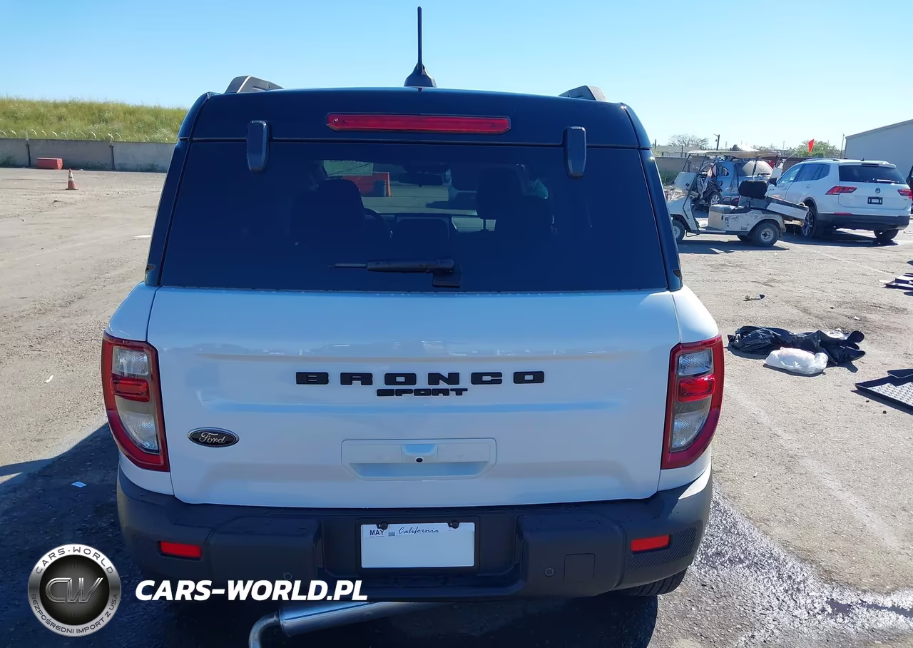 2025 Ford Bronco Sport Big Bend VIN:3FMCR9BN1SRF40813 - 16