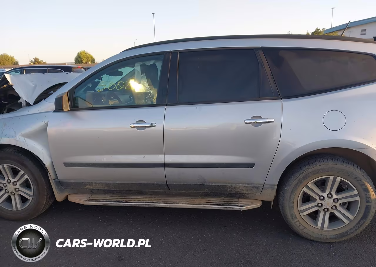 2017 Chevrolet Traverse Ls VIN:1GNKRFKD3HJ221123 - 14
