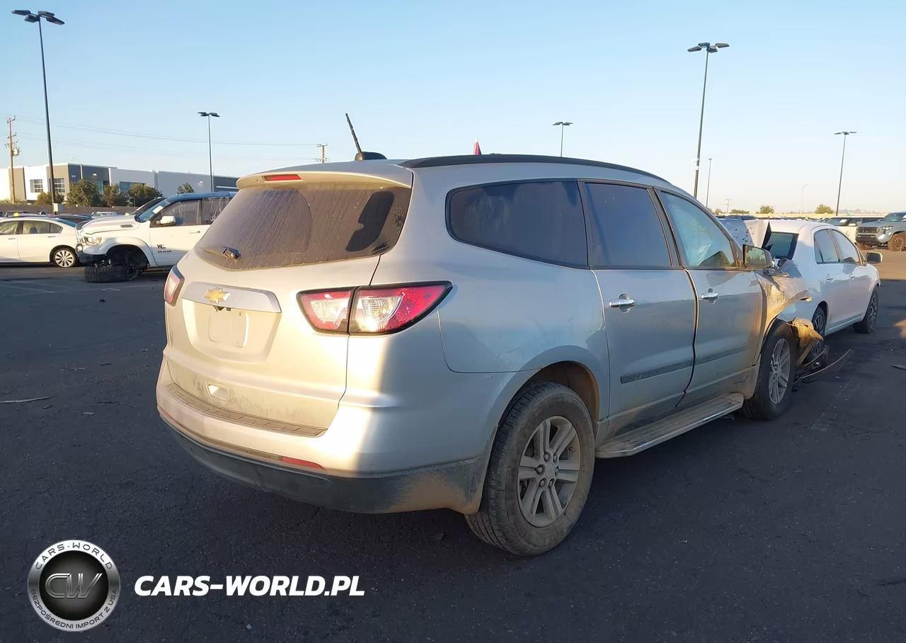 2017 Chevrolet Traverse Ls VIN:1GNKRFKD3HJ221123 - 4