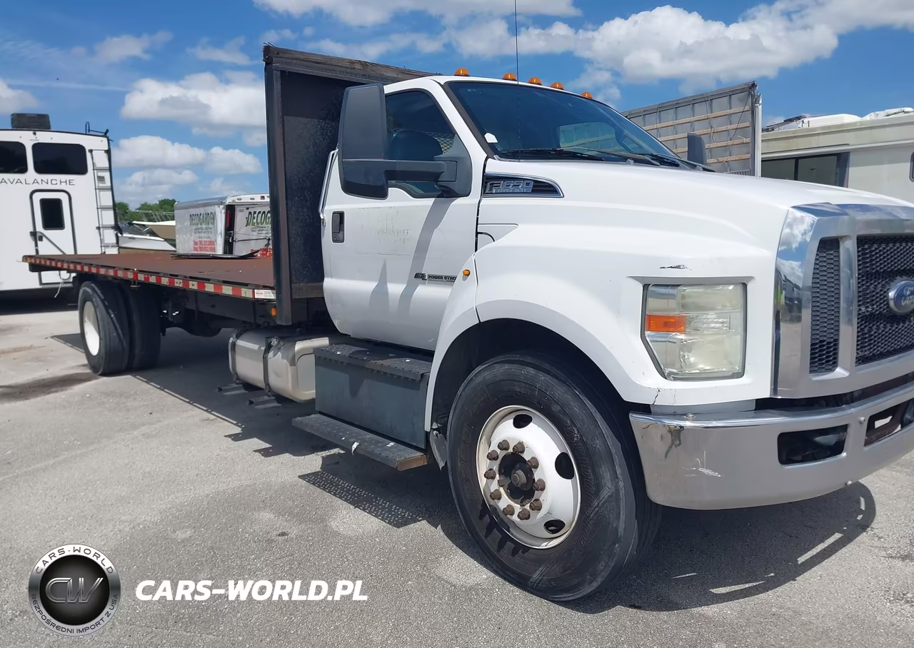 2017 Ford F-650 Diesel