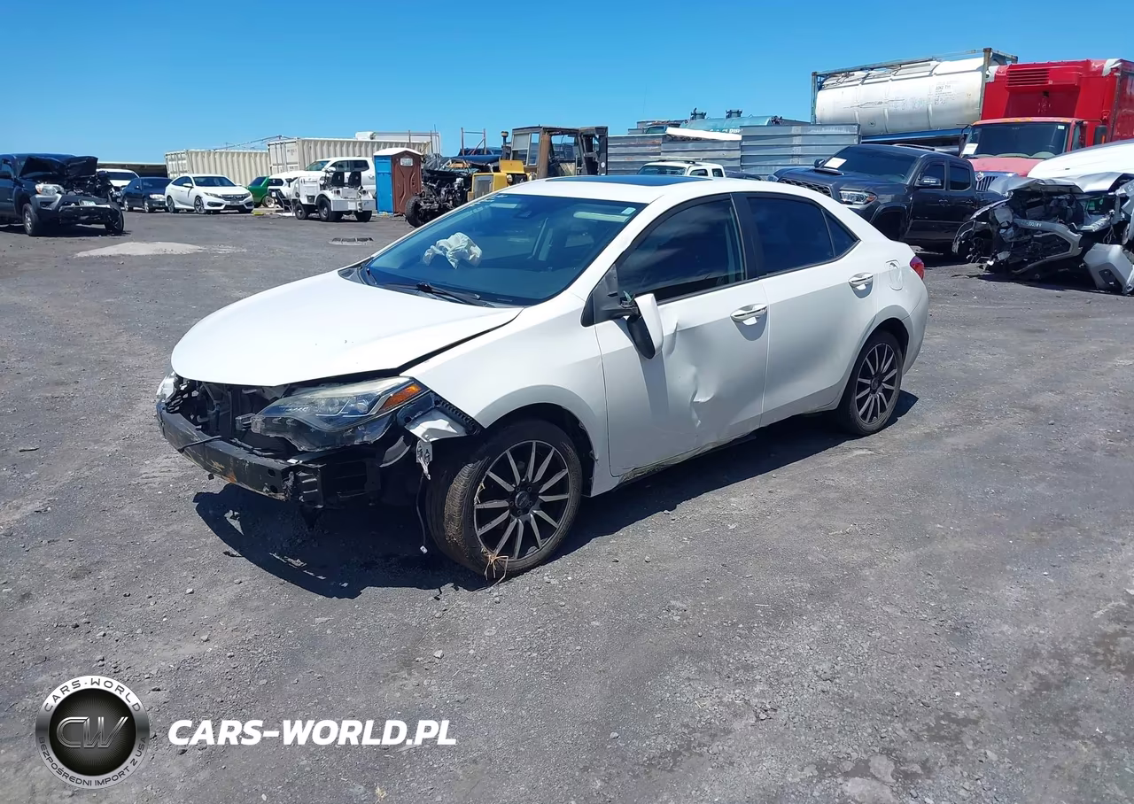 2018 Toyota Corolla Le VIN:5YFBURHE0JP846217 - 2