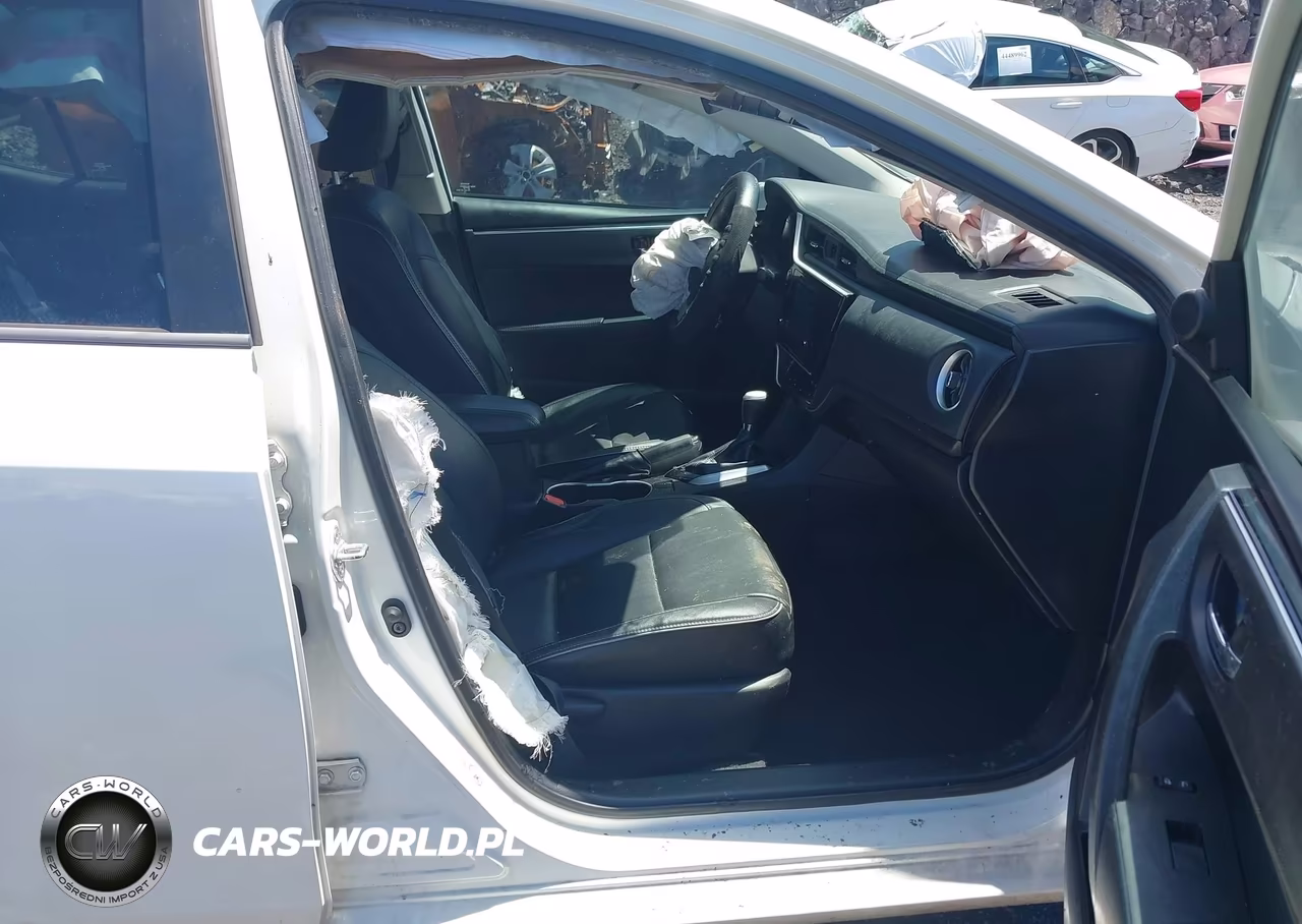 2018 Toyota Corolla Le VIN:5YFBURHE0JP846217 - 5