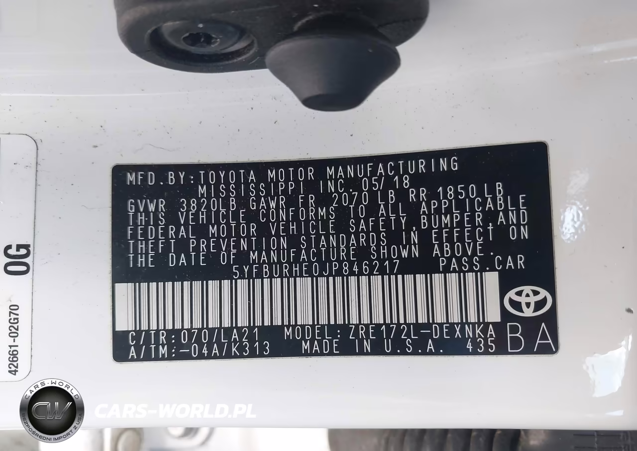 2018 Toyota Corolla Le VIN:5YFBURHE0JP846217 - 9