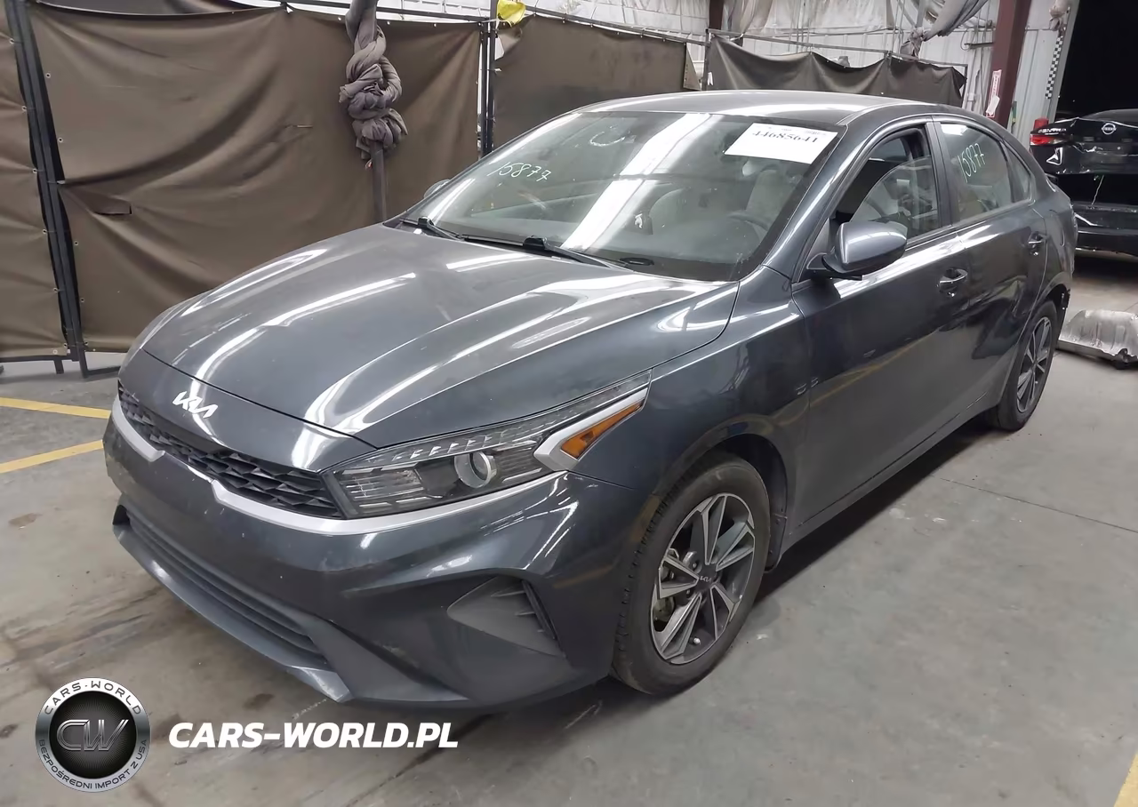 2023 Kia Forte Lxs VIN:3KPF24AD0PE553147 - 2