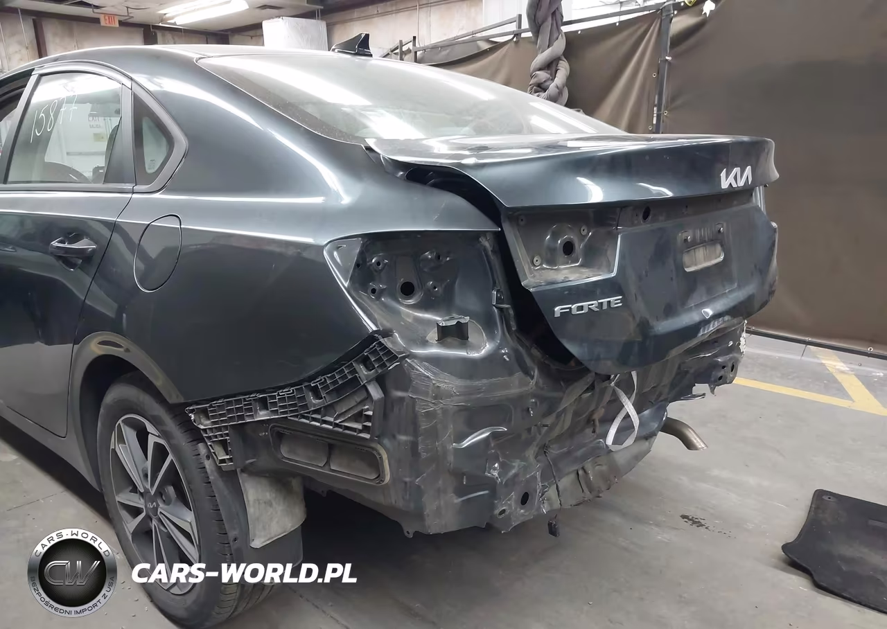 2023 Kia Forte Lxs VIN:3KPF24AD0PE553147 - 6