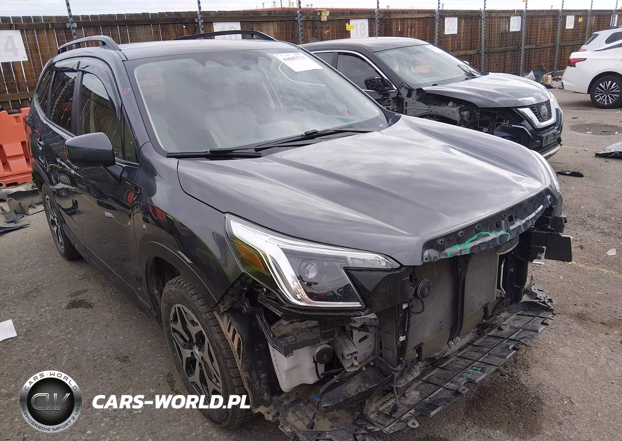 2022 Subaru Forester Premium