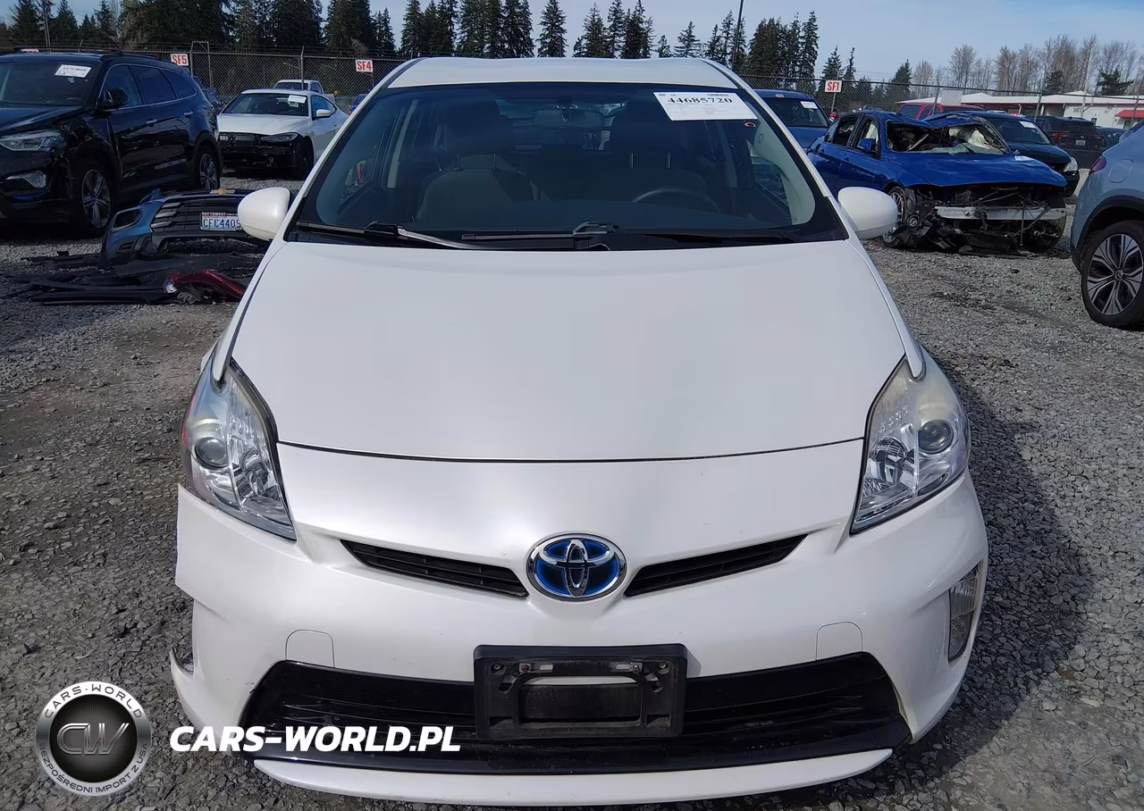 2015 Toyota Prius Two VIN:JTDKN3DU3F1928283 - 12