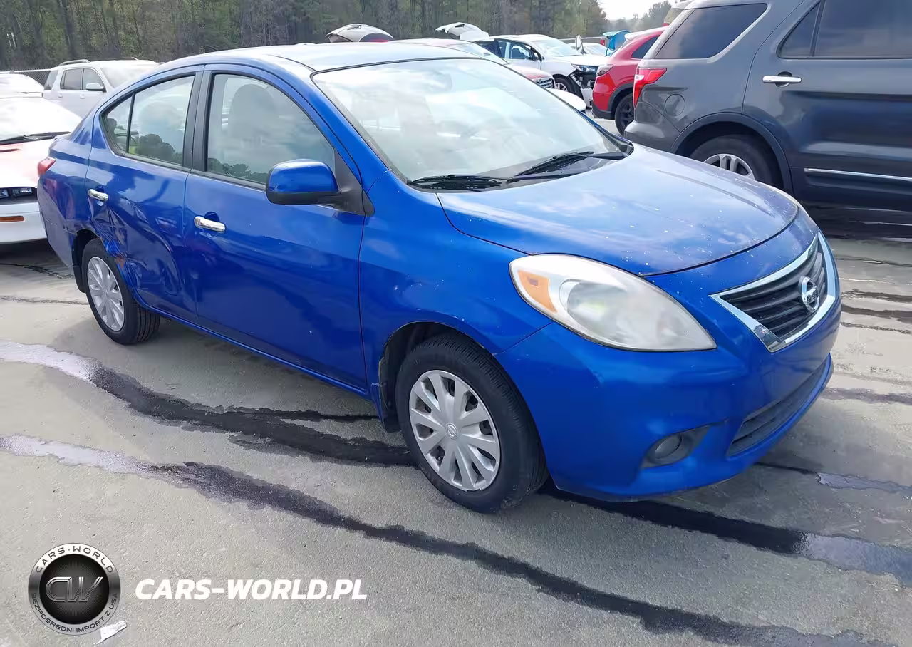 2012 Nissan Versa 1.6 Sv