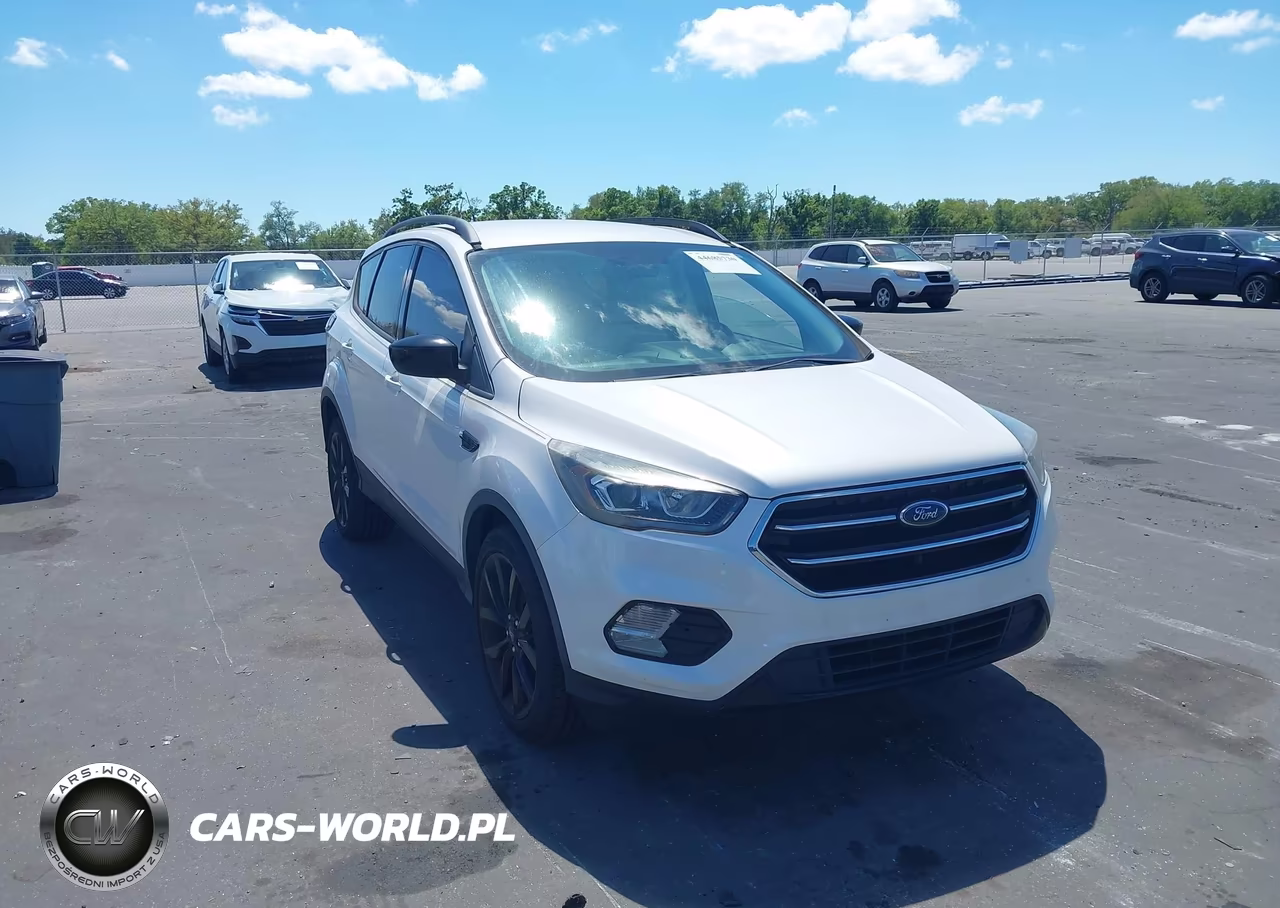 2018 Ford Escape Sel