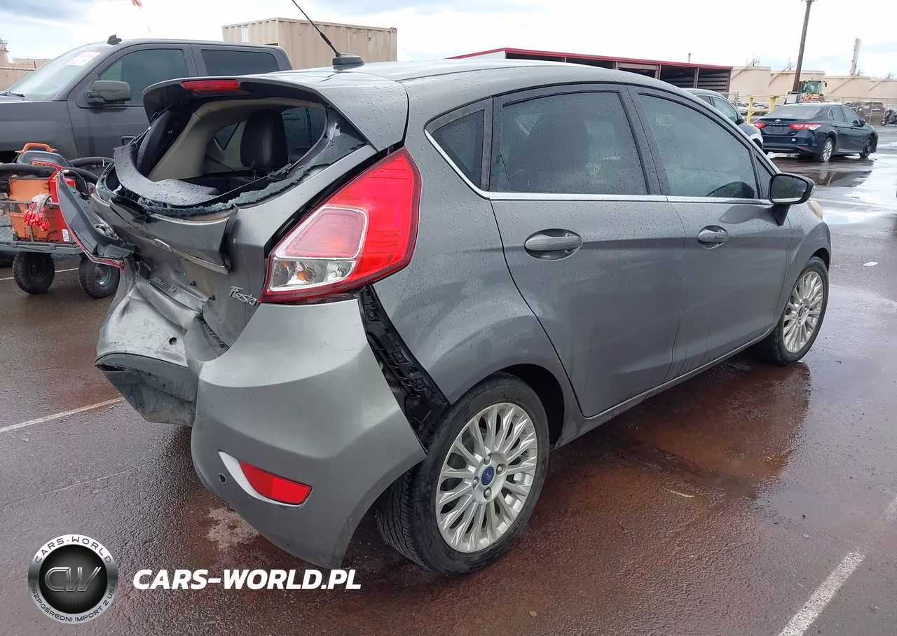 2014 Ford Fiesta Titanium VIN:3FADP4FJXEM212189 - 4