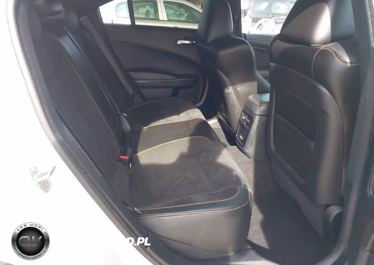 2023 Dodge Charger Scat Pack Widebody VIN:2C3CDXGJ1PH638714 - 8