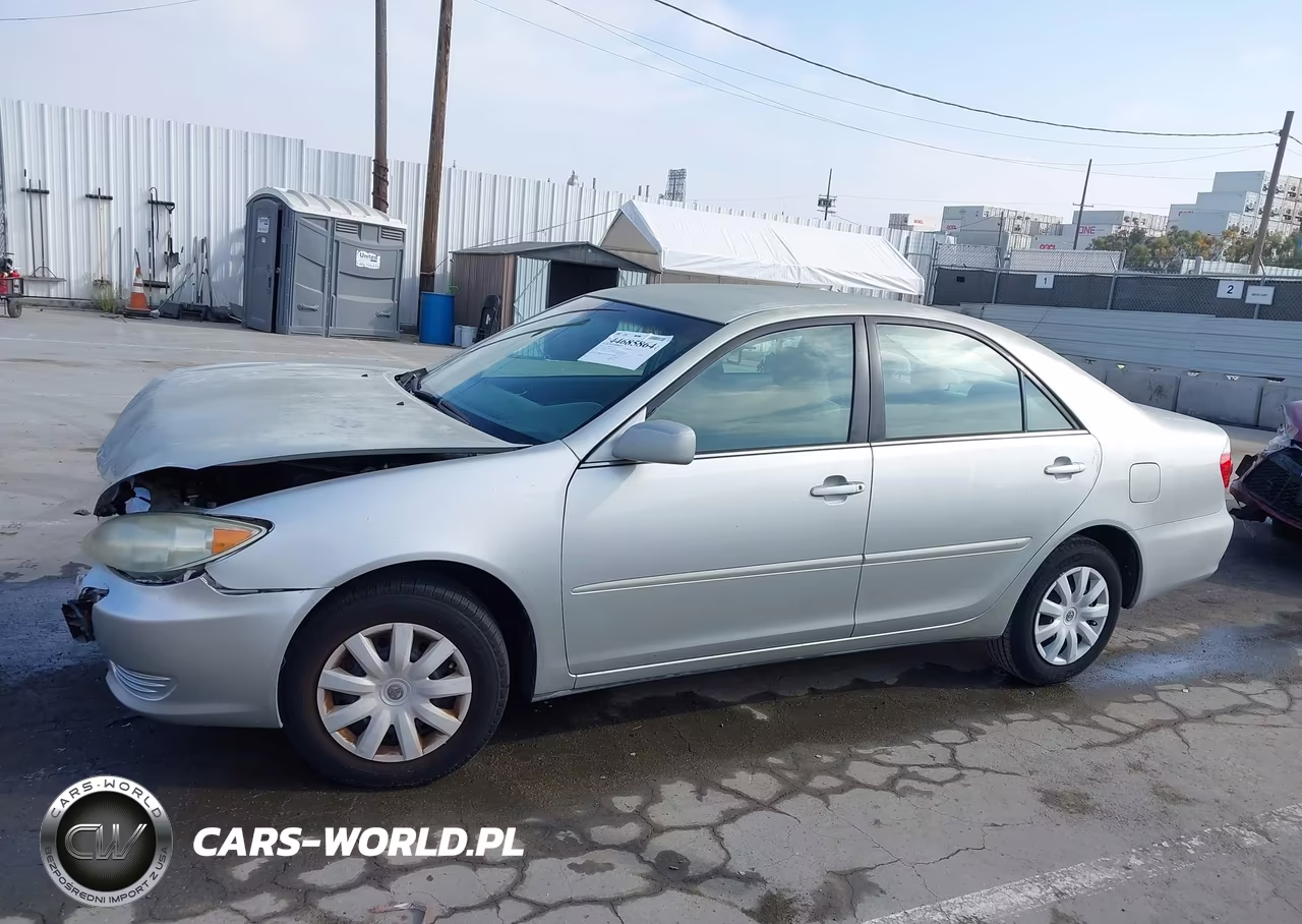2005 Toyota Camry Le VIN:4T1BE32K25U029022 - 14