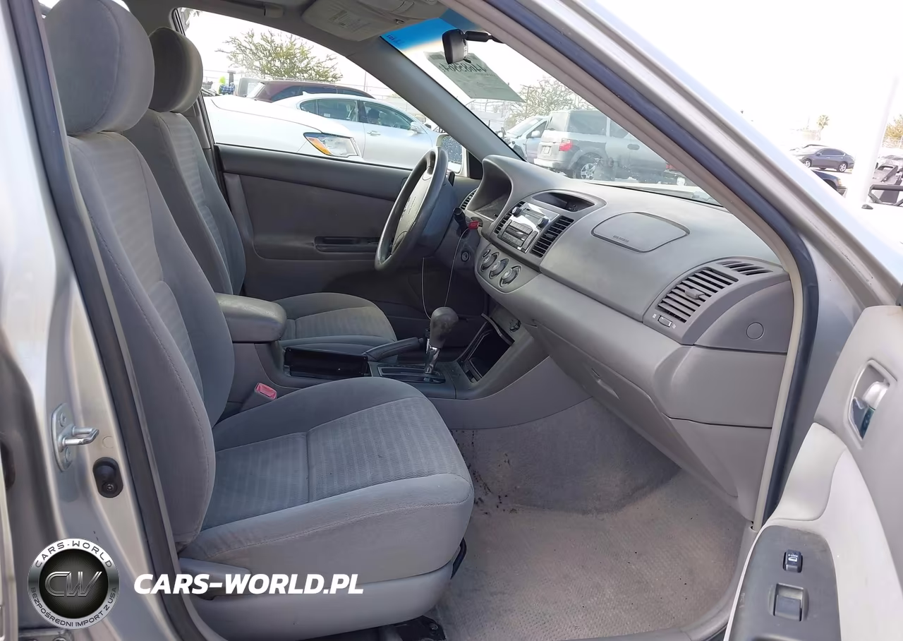 2005 Toyota Camry Le VIN:4T1BE32K25U029022 - 5
