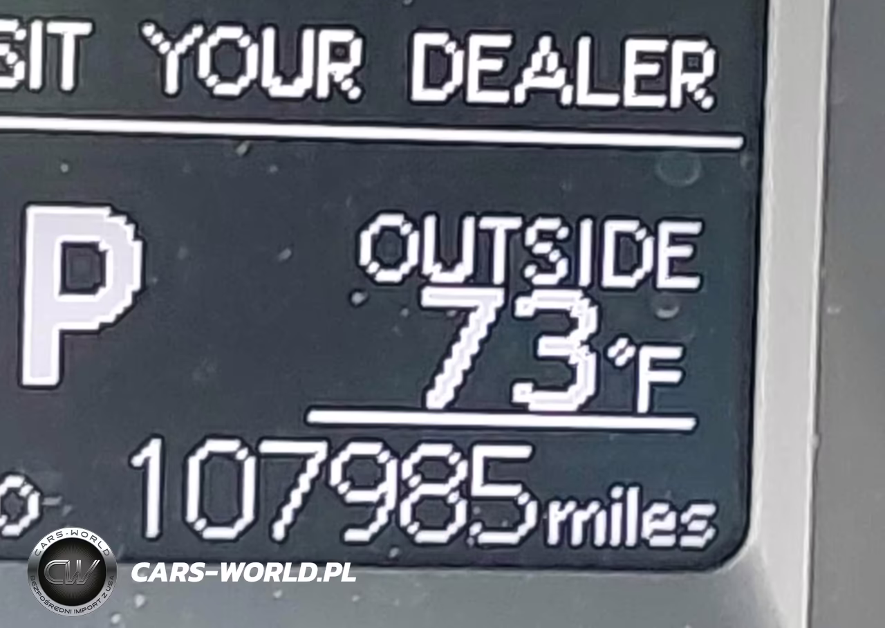 2018 Toyota Corolla Le VIN:5YFBURHE2JP838927 - 15