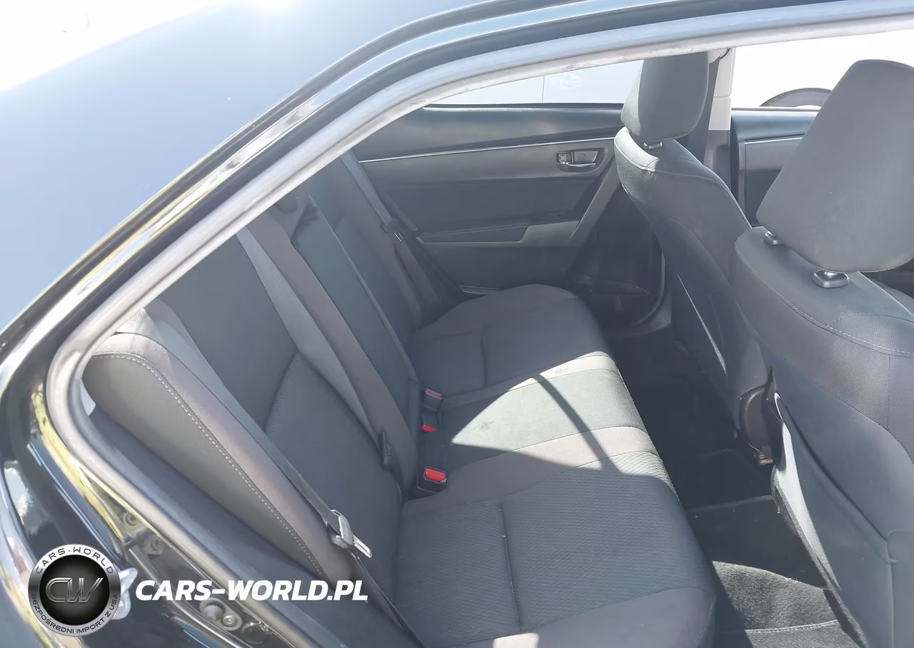 2018 Toyota Corolla Le VIN:5YFBURHE2JP838927 - 8