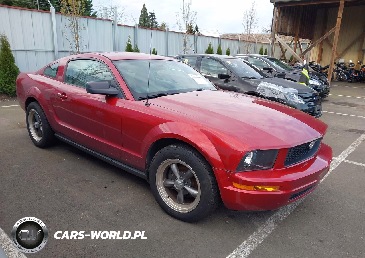 2005 Ford Mustang V6 Deluxe-V6 Premium