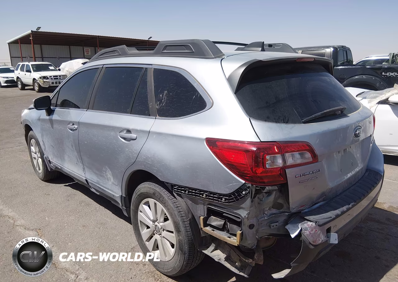 2018 Subaru Outback 2.5I Premium VIN:4S4BSACC4J3353495 - 14