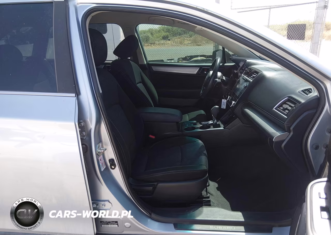2018 Subaru Outback 2.5I Premium VIN:4S4BSACC4J3353495 - 5