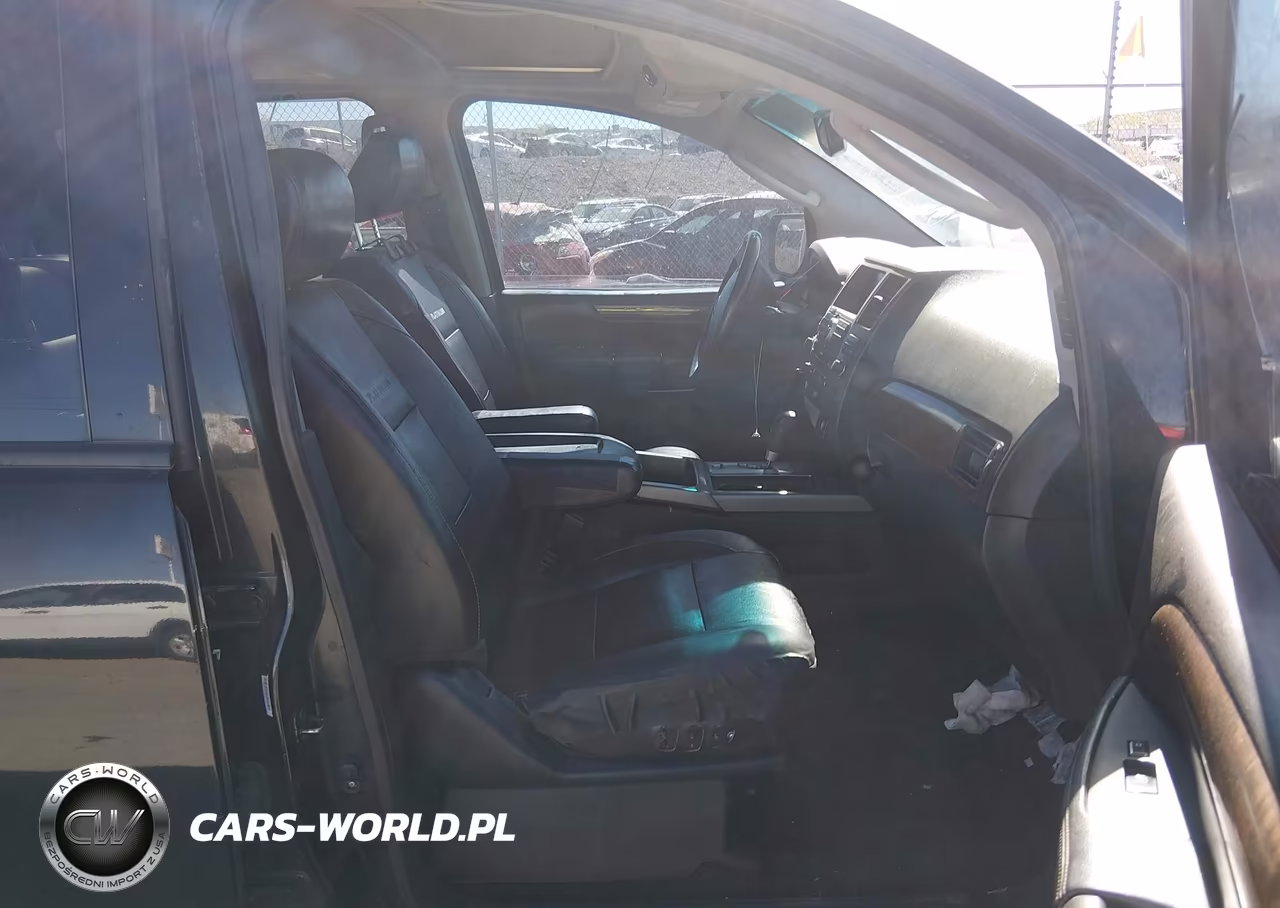 2011 Nissan Armada Platinum VIN:5N1AA0NE2BN618752 - 5
