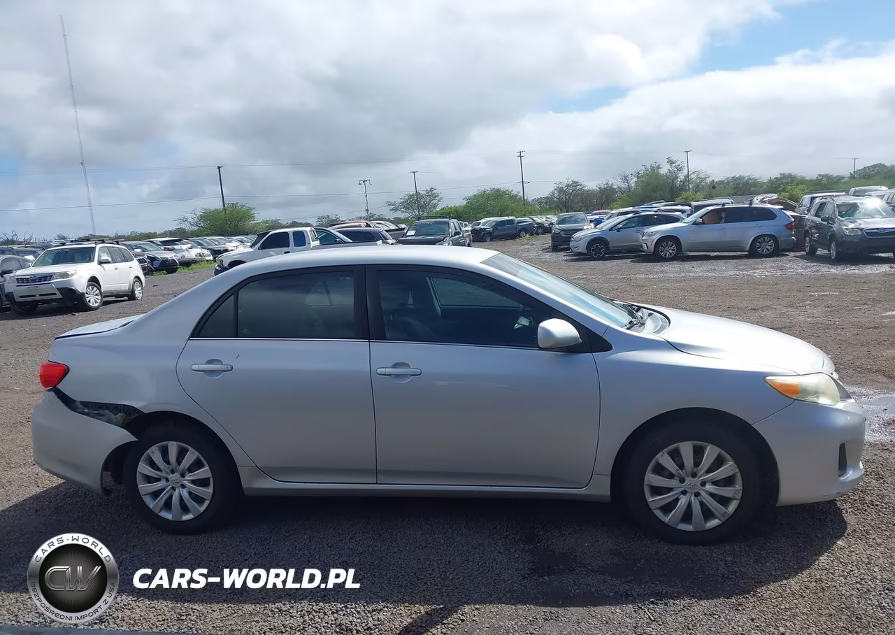 2013 Toyota Corolla Le-Le Special Edition VIN:2T1BU4EE6DC962193 - 13