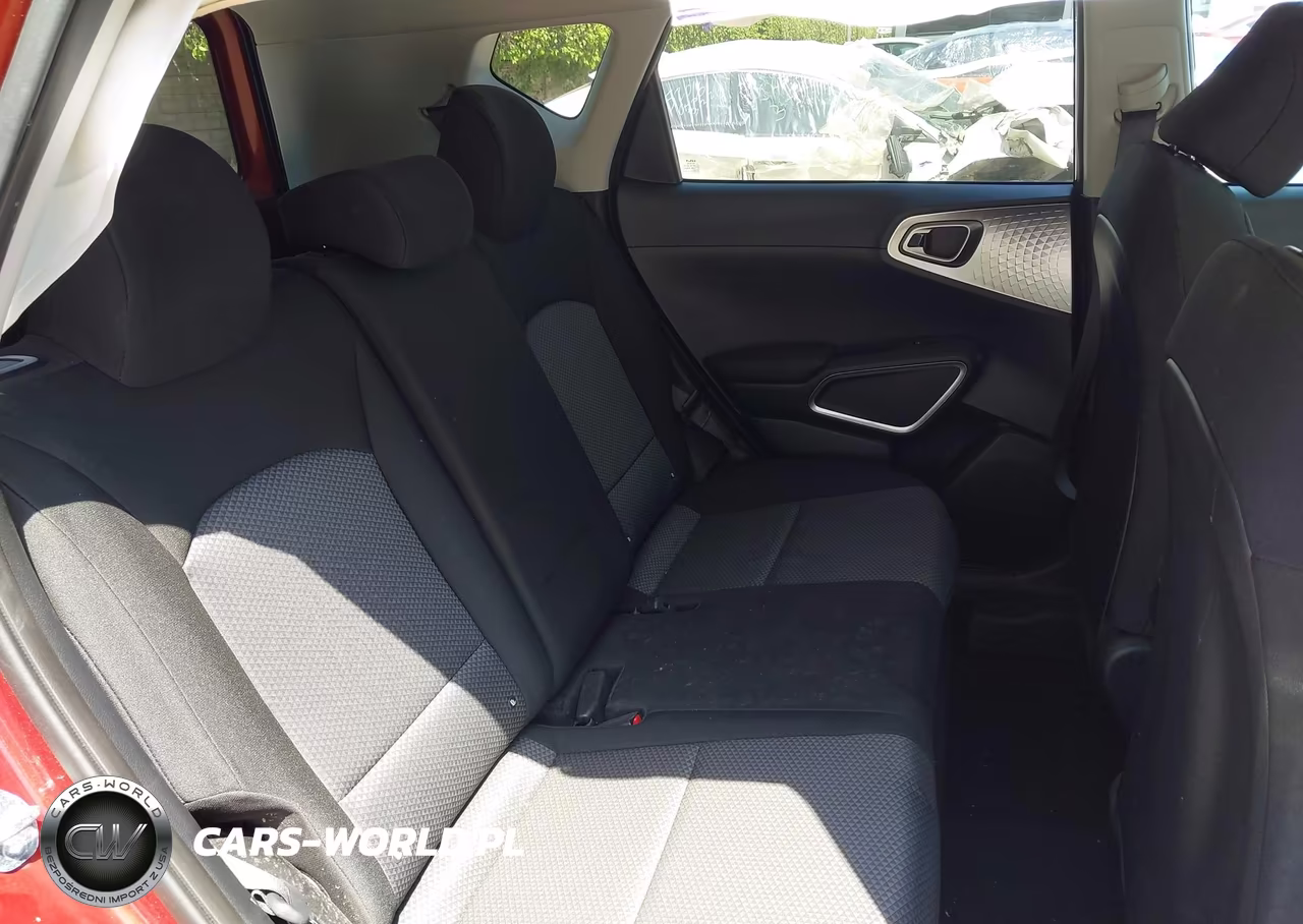 2025 Kia Soul Lx VIN:KNDJ23AU3S7244110 - 8