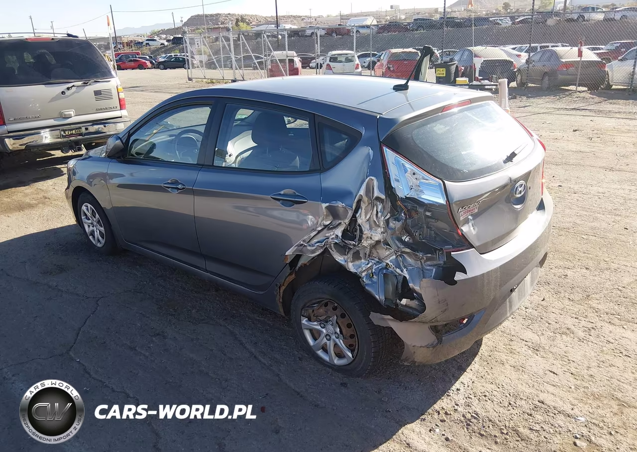2014 Hyundai Accent Gs VIN:KMHCT5AEXEU185908 - 3