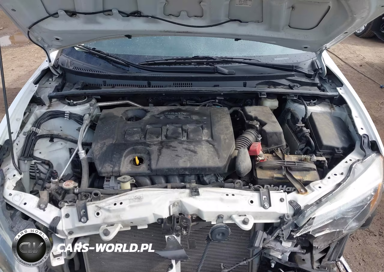 2018 Toyota Corolla Le VIN:2T1BURHE4JC122448 - 10