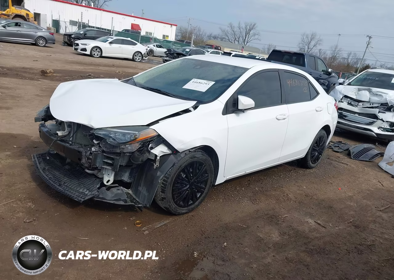 2018 Toyota Corolla Le VIN:2T1BURHE4JC122448 - 2