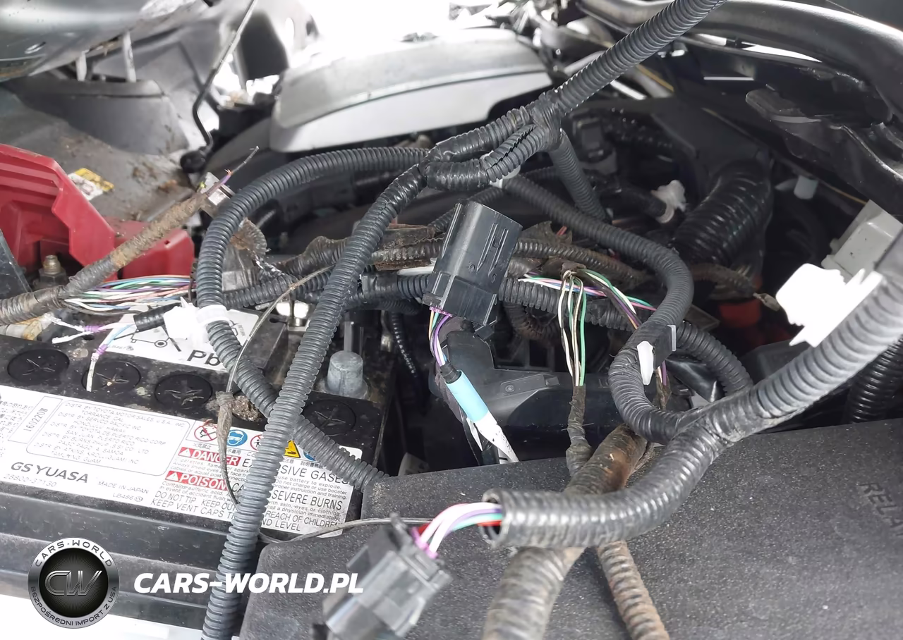 2021 Toyota Prius Le VIN:JTDKAMFU2M3134617 - 17