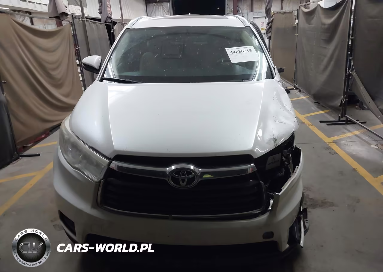 2015 Toyota Highlander Xle V6 VIN:5TDKKRFH4FS116313 - 12