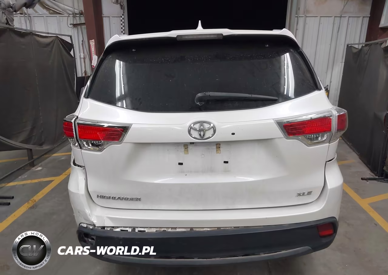 2015 Toyota Highlander Xle V6 VIN:5TDKKRFH4FS116313 - 16