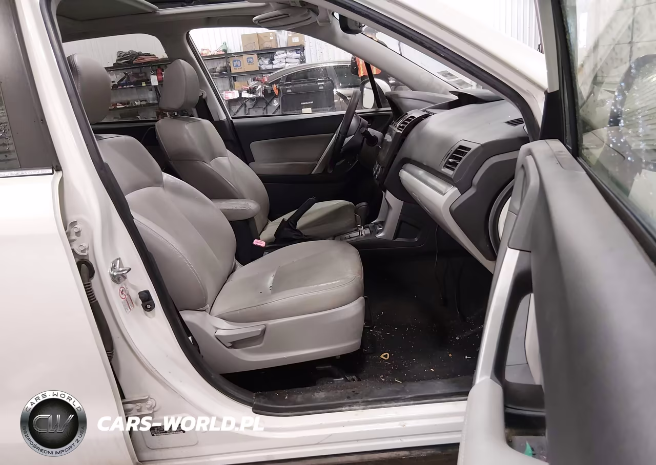 2014 Subaru Forester 2.5I Touring VIN:JF2SJAMC9EH530557 - 5