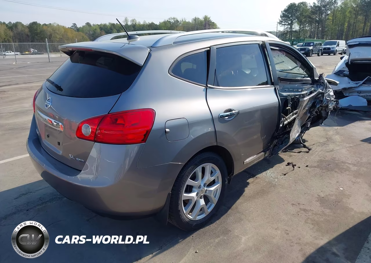 2011 Nissan Rogue Sv VIN:JN8AS5MV6BW270288 - 4