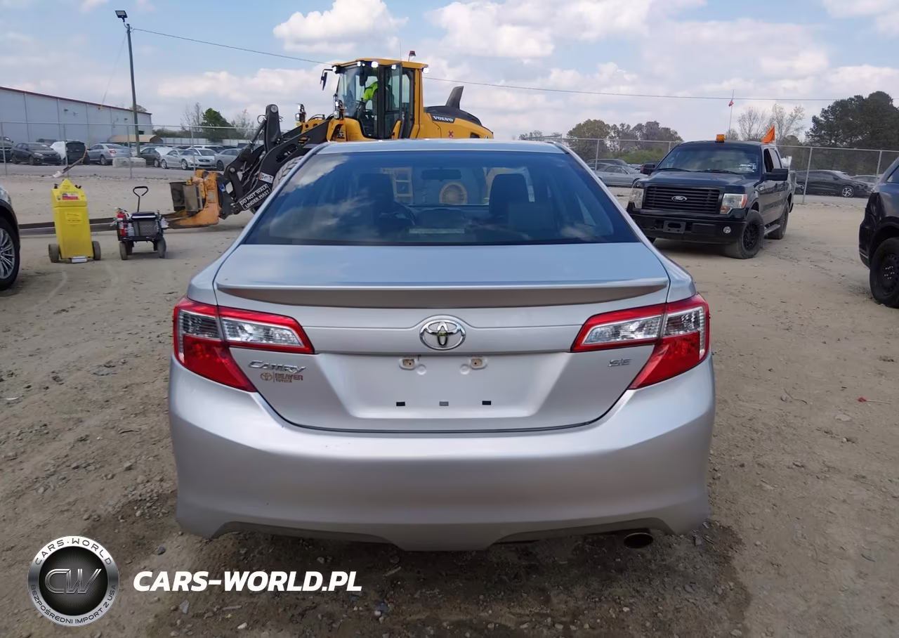 2014 Toyota Camry Se VIN:4T1BF1FK8EU342071 - 16