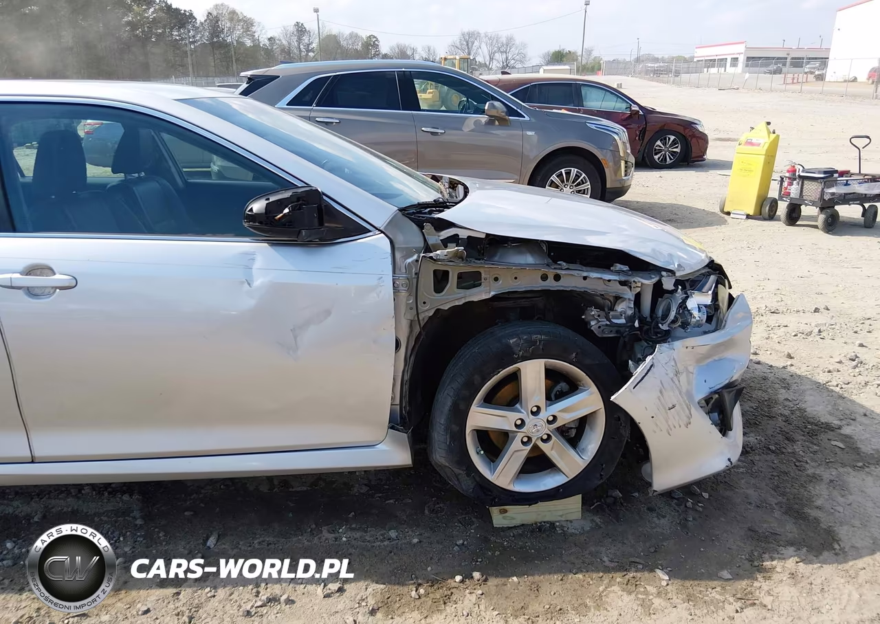 2014 Toyota Camry Se VIN:4T1BF1FK8EU342071 - 18