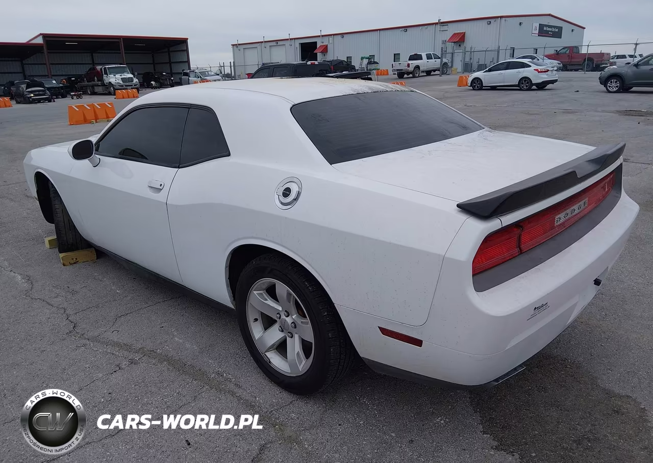 2012 Dodge Challenger Sxt VIN:2C3CDYAG7CH147769 - 3