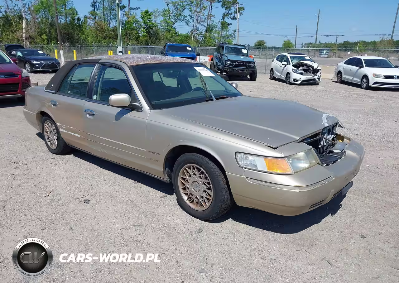 1999 Mercury Grand Marquis Gs